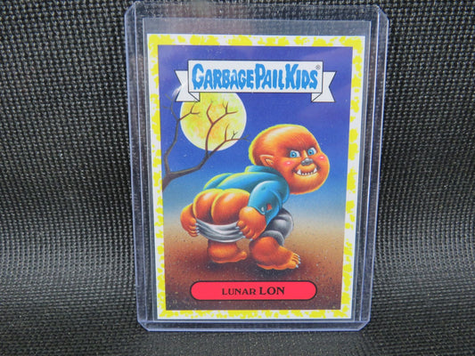 2018 Topps Garbage Pail Kids Lunar Lon #9b of 15 - Yellow0