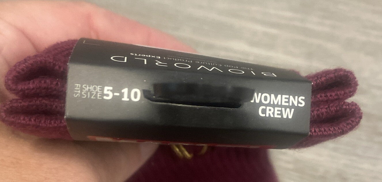 MARVEL BLACK WIDOW WOMENS CREW SOCKS