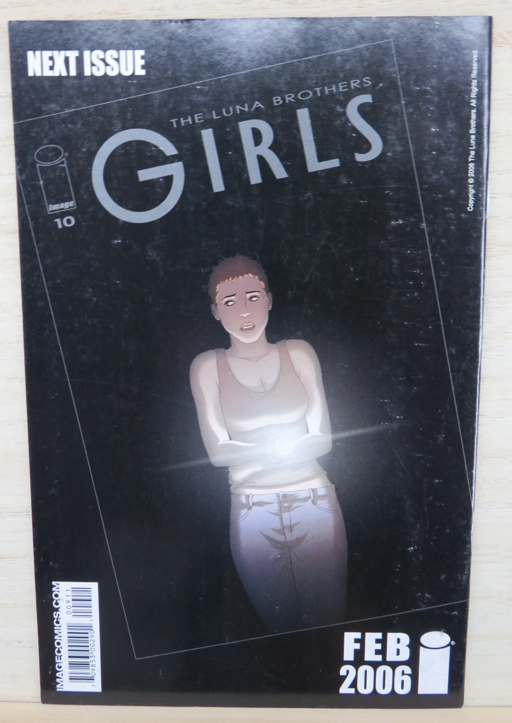 Girls #9 - January 2006 - The Luna Brothers - Image Comics