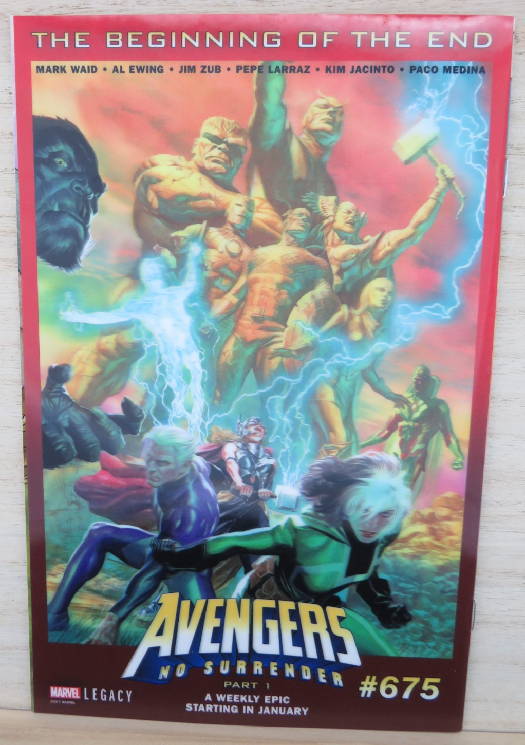 The Uncanny Avengers #28 Lenticular Homage #187 - 2017 Marvel Comic