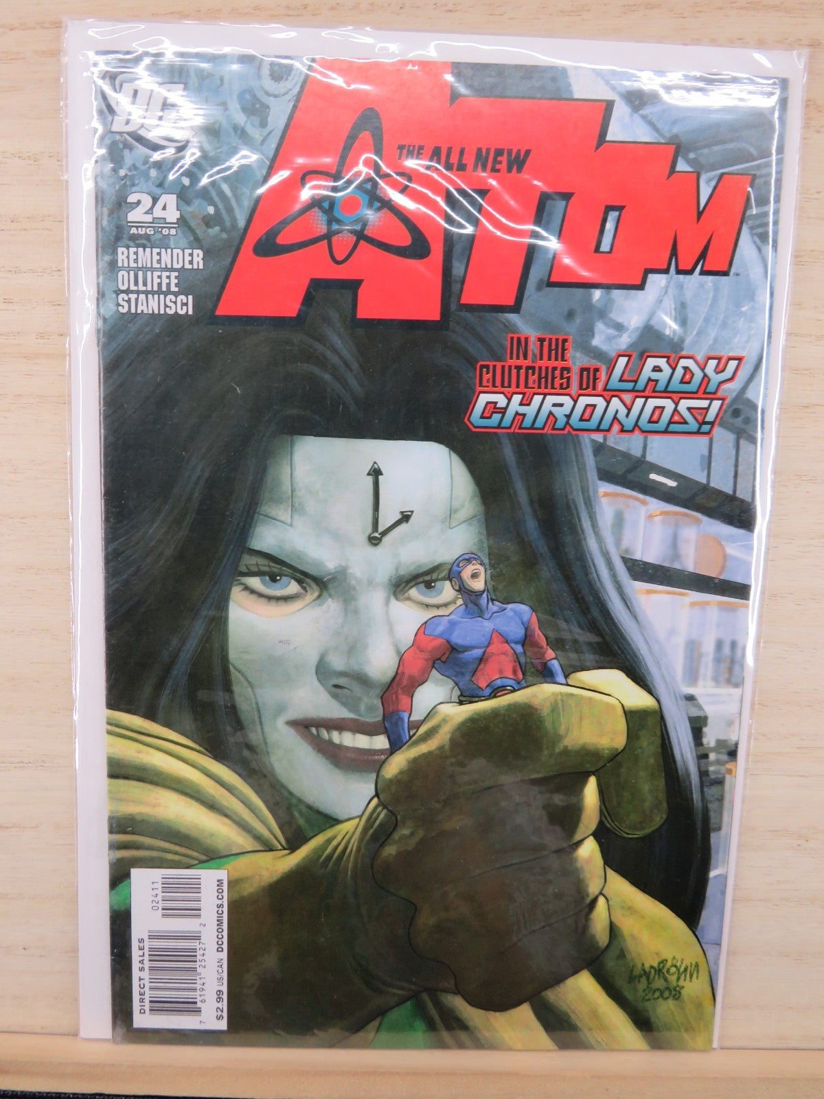 The All New Atom #24 - DC Comics - August 2008
