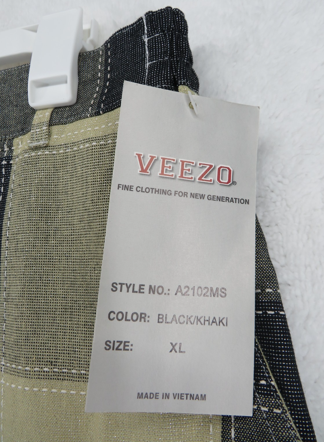 Veezo Men's Shorts - Black & Khaki  - Cargo Pockets - Size XL