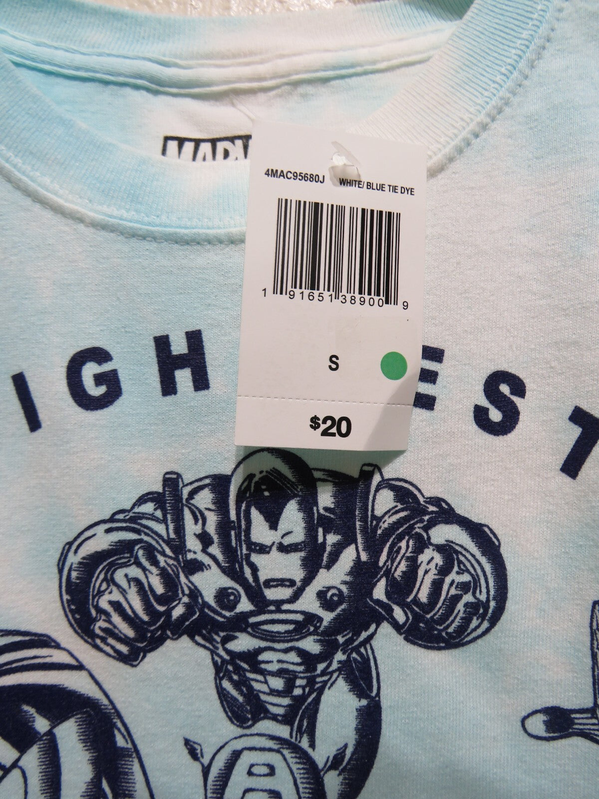 Avengers Earth's Mightiest Heroes T Shirt - Size Small