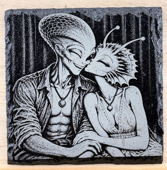 Slate Coaster - Alien Kiss